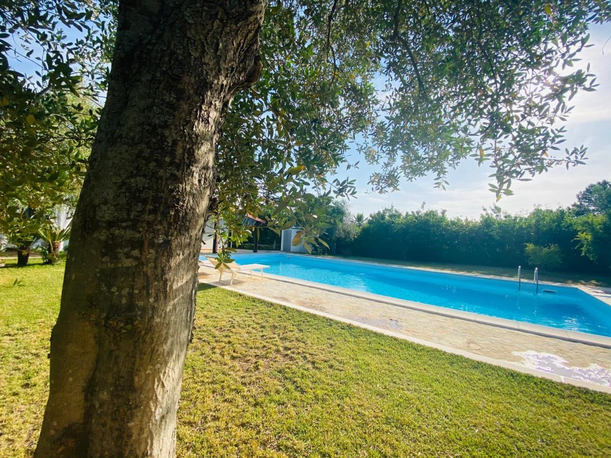 Villa Anita San Michele Salentino Exterior foto